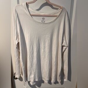 Isaac Mizrahi Live 2xl white top long sleeve.